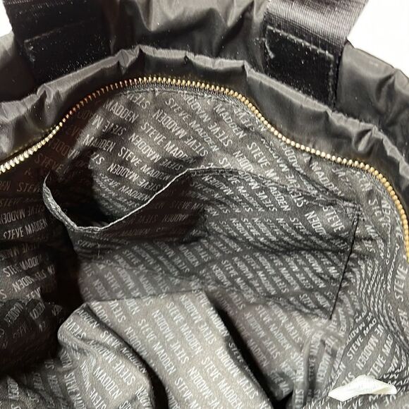 Steve Madden Brue Black Tote Bag. main image 4
